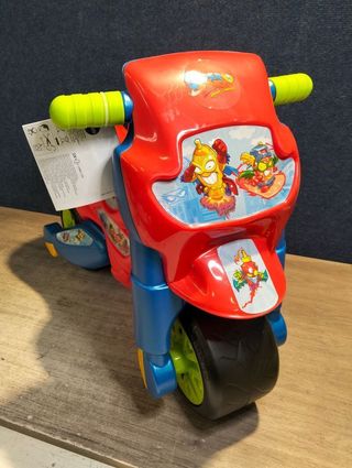 Feber  MOTOFEBER 1 SUPERZINGS Correpasillo (Famosa 800012669) moto para niños