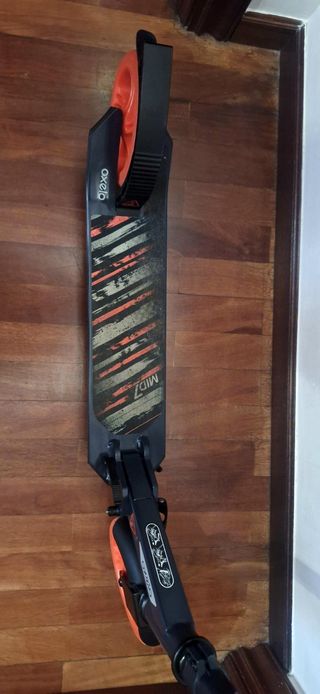 Patinete Oxelo MID-7 naranja + casco Oxelo