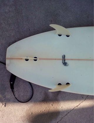 Tabla de surf 7'6 con funda