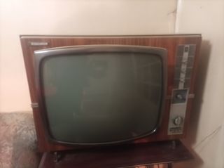 Televisor vintage antiguo años 60/70