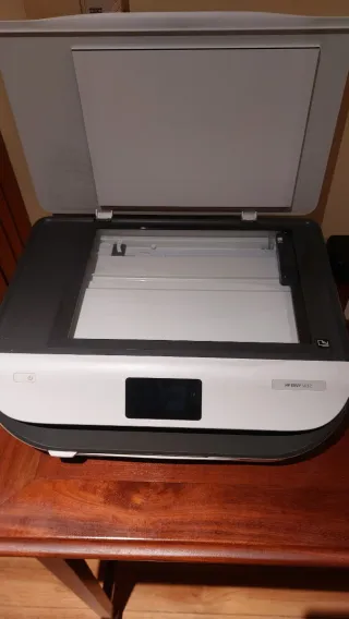 HP Pavilion All-in-One 27 Ordenador + Impresora HP