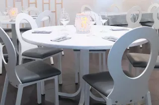 Mesas para bar y restaurante