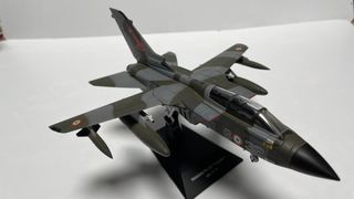 Maqueta Avión Panavia Tornado IDS 1/72