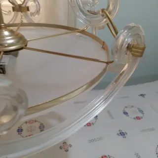 Lámpara de techo cristal y metal dorado