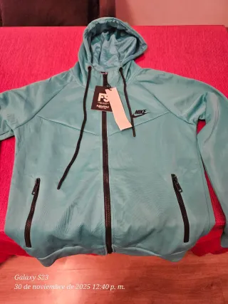 Chándal deportivo nuevo