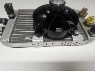 Radiador Yamaha Majesty 125 (2005)