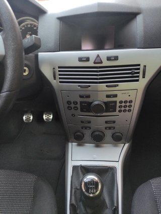 Opel Astra 2007