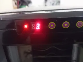 Nevera Botellero Cristal por solo 110€!