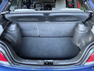 Interior Suzuki Baleno 99