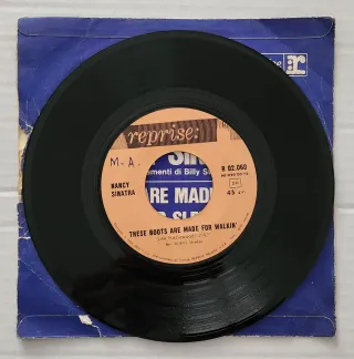 Nancy Sinatra - These Boots Are Made For Walkin' V