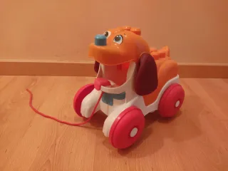 Perrito Fisher Price para arrastrar