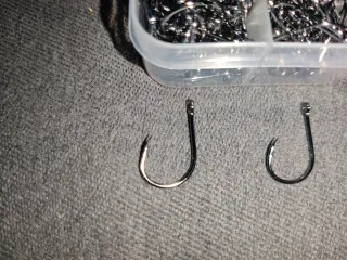 400 Anzuelos de pesca  carbono