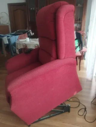 Sillón relax reclinable eléctrico.