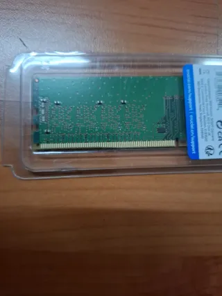 Memória RAM Crucial DDR4 8GB 3200MHz