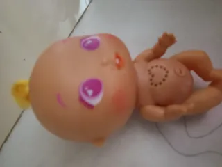 Muñeca bebé Bellie