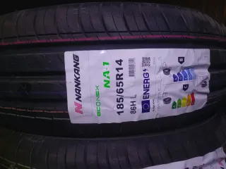 Neumáticos nuevos