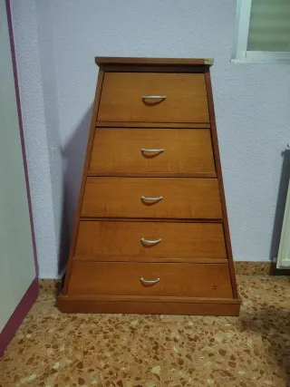 Cómoda piramidal 5 cajones madera