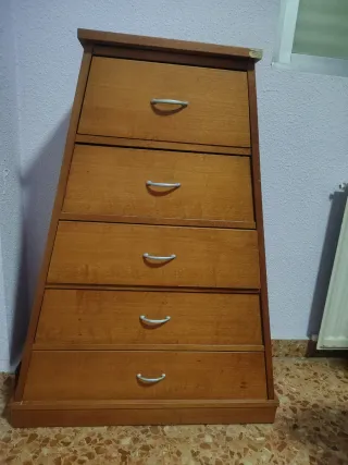 Cómoda piramidal 5 cajones madera