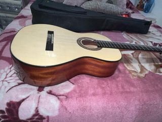 Guitarra Española Clásica con Funda