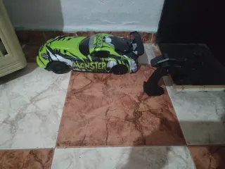 Coche teledirigido Monster