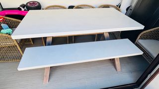 Conjunto Mesa+banco jardín de madera acacia Keros