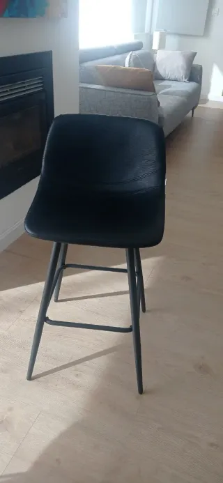 Taburete Woltu Negro Piel