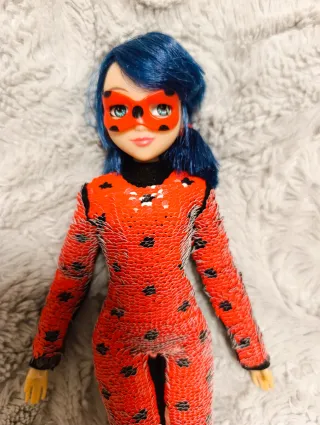 Muñeca Ladybug Fashion flip lentejuelas