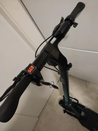 Patinete Eléctrico Cecotec Bongo y65