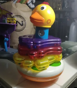 Pollito apilable para bebé