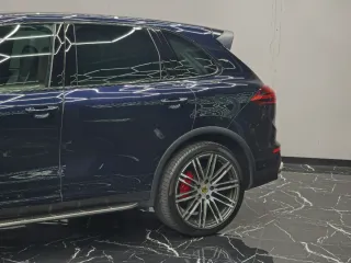 Porsche Cayenne 2016