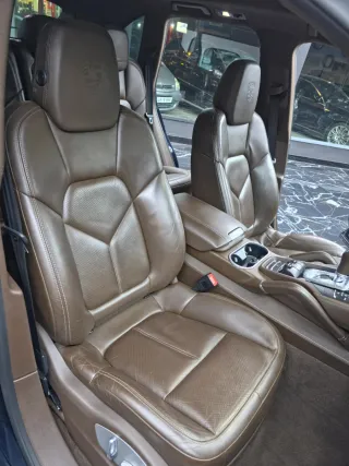 Porsche Cayenne 2016