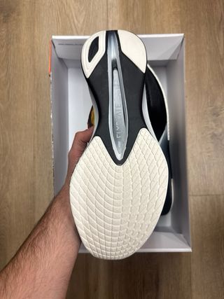 Nike Vaporfly 4% Taglia 47.5 Nuove