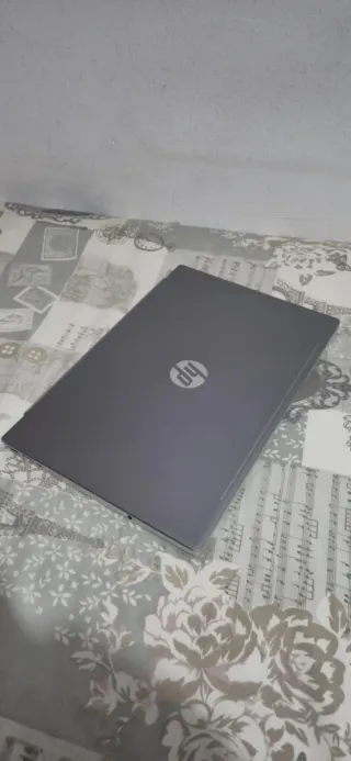 HP Pavilion 15 i7-1065G7 12GB 1TB SSD MX250