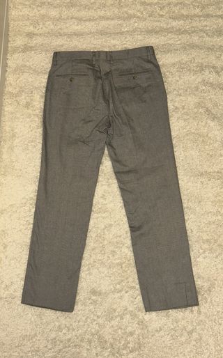 Pantaloni grigi eleganti