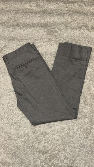 Pantaloni grigi eleganti