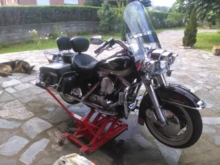 Harley-Davidson Road King clasic 95 aniversario