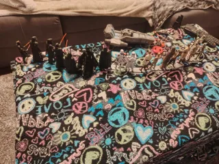 Figuras Star Wars se escuchan ofertas serias