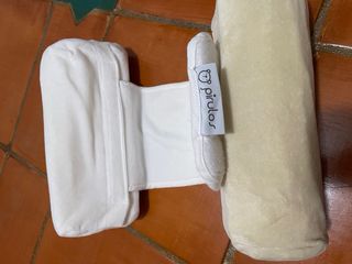 Cojín antivuelco para bebé