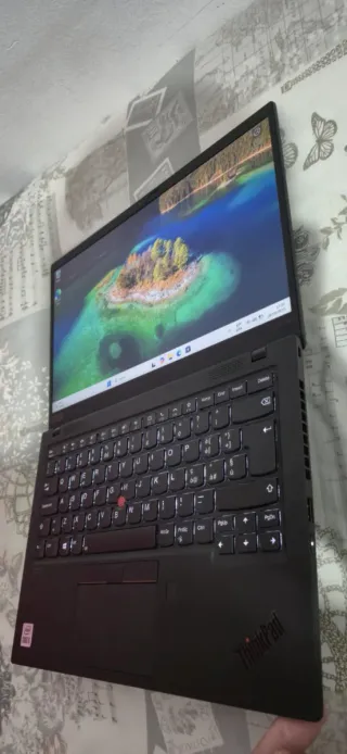 Lenovo ThinkPad X1 Carbon Gen 8 i5-10th 16GB 256GB