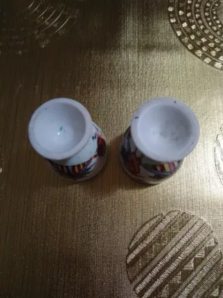 2 copas de porcelana pintadas a mano