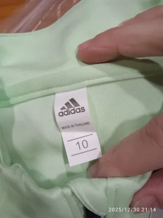 Chándal Real Madrid Adidas Verde Oliva talla 10