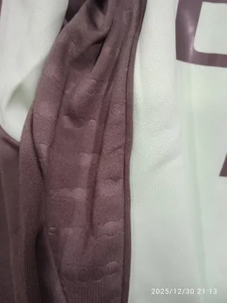 Chándal Real Madrid Adidas Verde Oliva talla 10