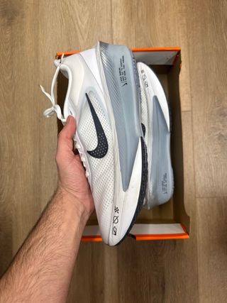 Nike Zoom Fly 5 Taglia 44 Nuove