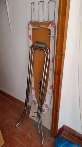 Tabla de planchar plegable estampado floral