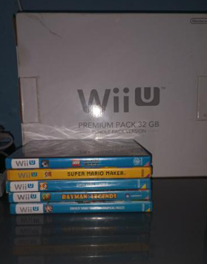 Nintendo Wii U Premium 32GB + Caja y Juegos