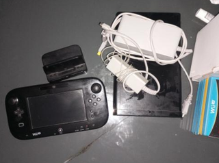 Nintendo Wii U Premium 32GB + Caja y Juegos