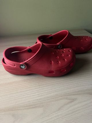 Crocs Rojas Talla 38