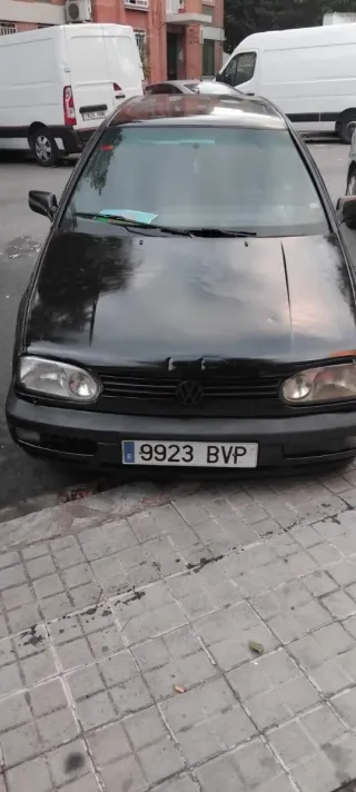 Volkswagen Golf 2001