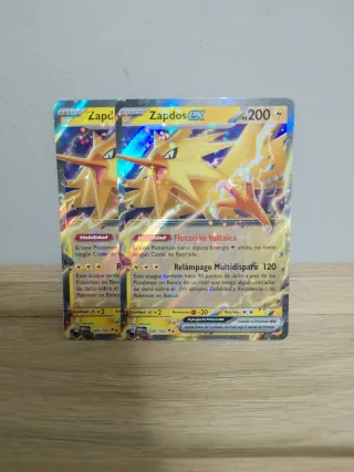 Pokémon Playset x2 Zapdos EX