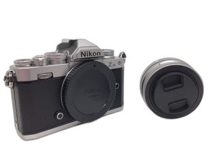 camara digital evil nikon z fc+16-50mm f/3.5-6.3 vr dx nikkor-z